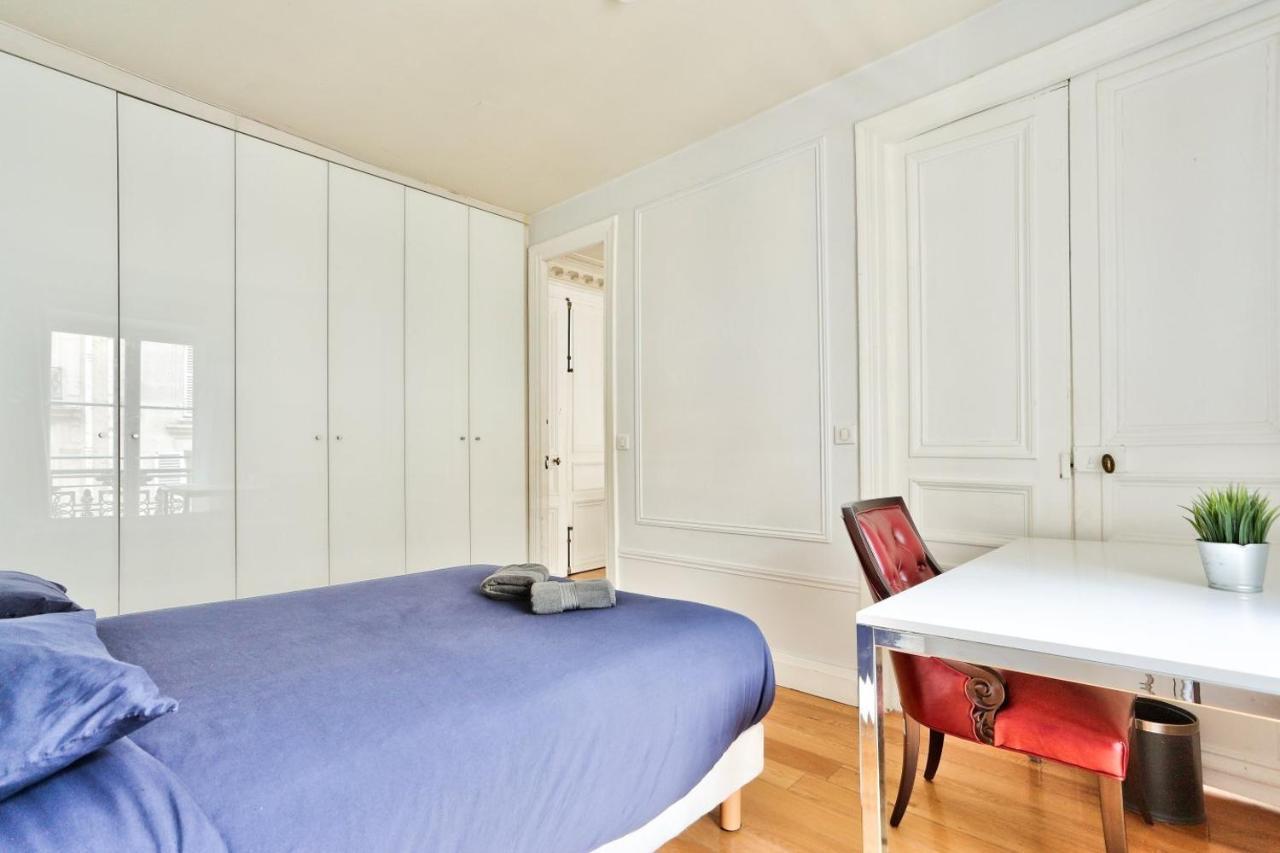 Appartement Quartier Champs-Elysees 3 Paris Extérieur photo